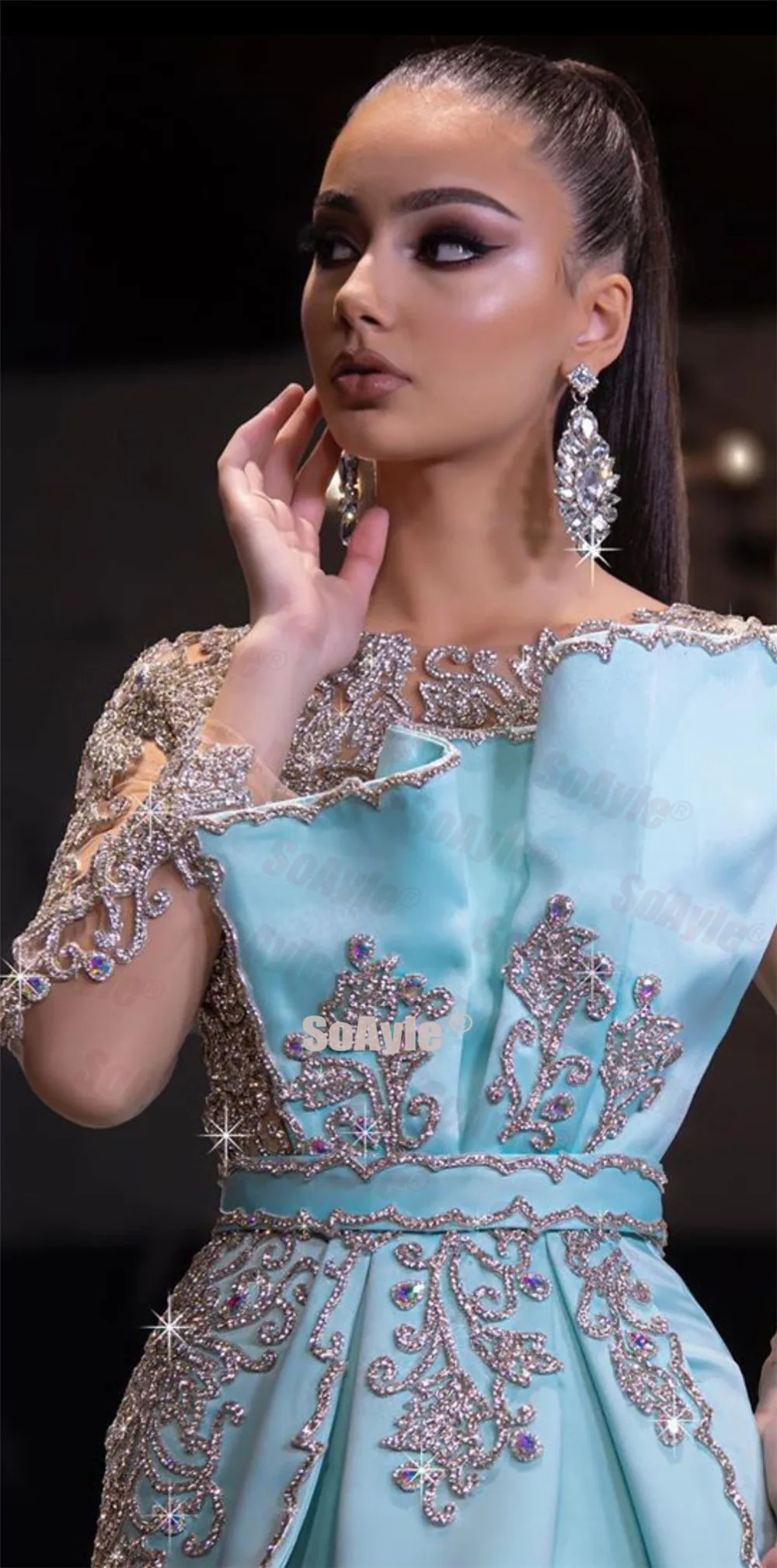 

Luxurious Crystal Dubai Arabic Evening Dress Long Sleeve Ruffles Sexy Translucent Beaded Mermaid Evening Dress 2020 SoAyle
