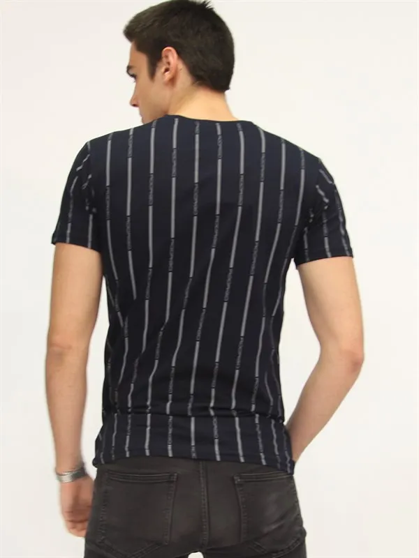 

Rodrigo Mens Striped Crew Neck T-shirt