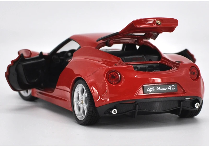 Изысканный 1:24 ALFA Romeo 4C спортивный автомобиль сплав модель, моделирование литой металл коллекция и Подарочная модель украшения