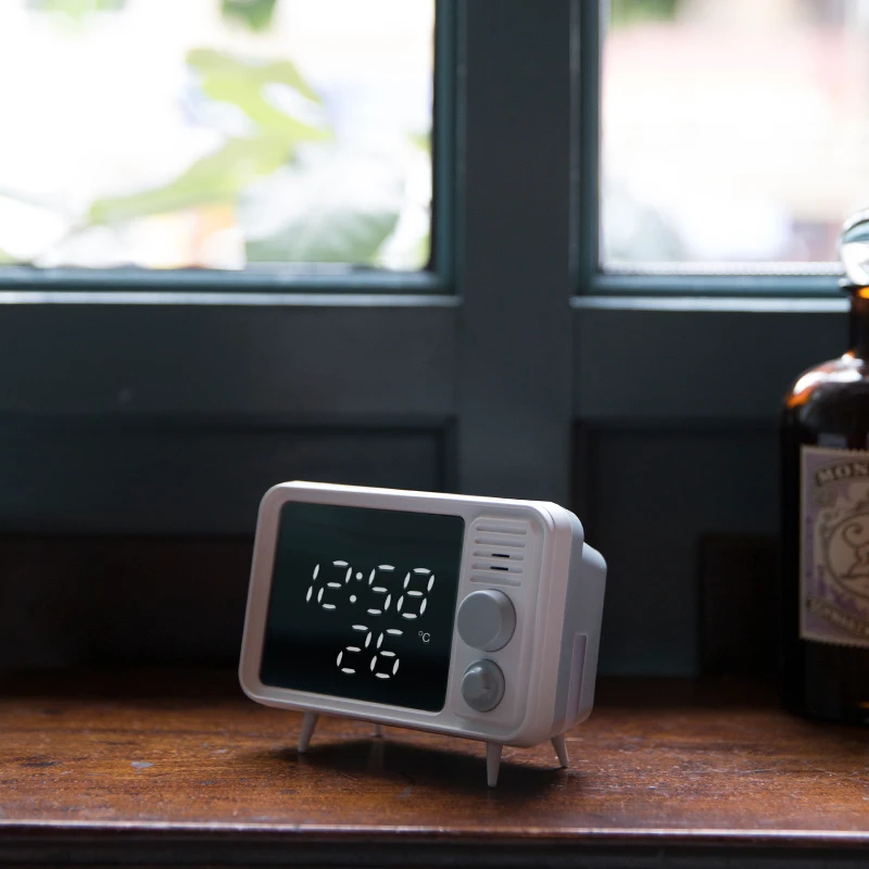 Умный прикроватный Электронный светильник беспроводной Будильник радио Повтор