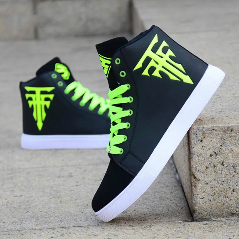 

High Top Sneakers Men Casual Shoes Lace Up Trainers Male White Breathable Tenis Zapatillas Hombre