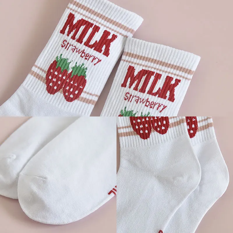 

Women's Socks INS Korean Fashion Mid Tube Socks Winter Cute Cotton Socks Women Colorful Cartoon Hip Pop Socks Funny Girls Socks
