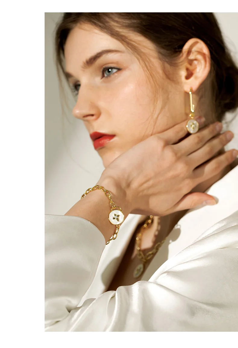 

Brass With 14 K Gold Floral Shell Charm Bracelet Women Wedding Jewelry Chic Gown Sweet Boho Trendy OL Simply INS Japan Korean