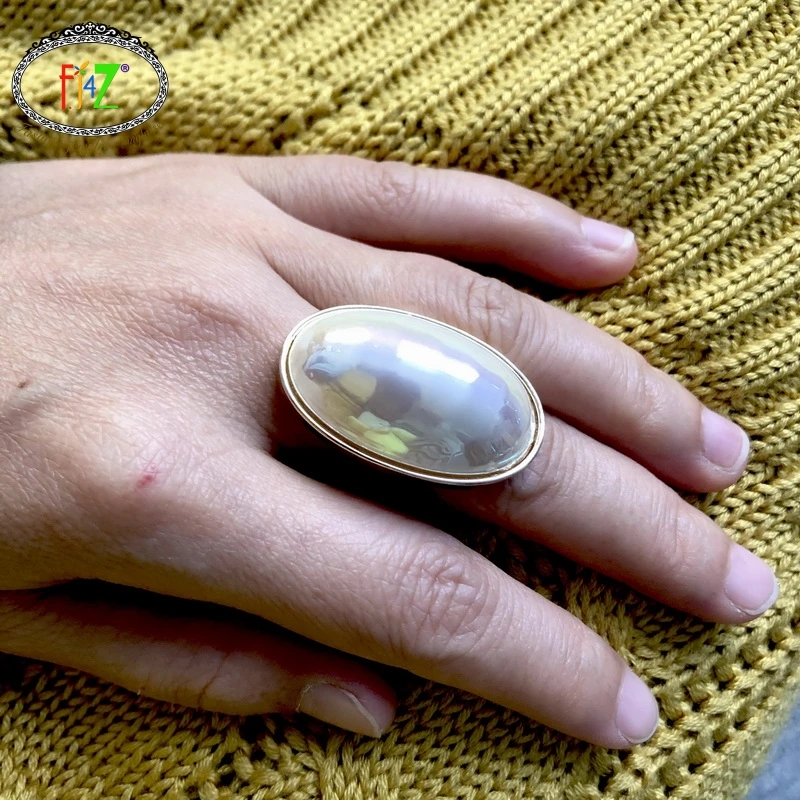 F.J4Z Fashion Hot Big Ring for Women Stunning Nobel Oval Imitation Pearl Finger Rings Lady Hand Jewelry Gifts Dropship | Украшения и