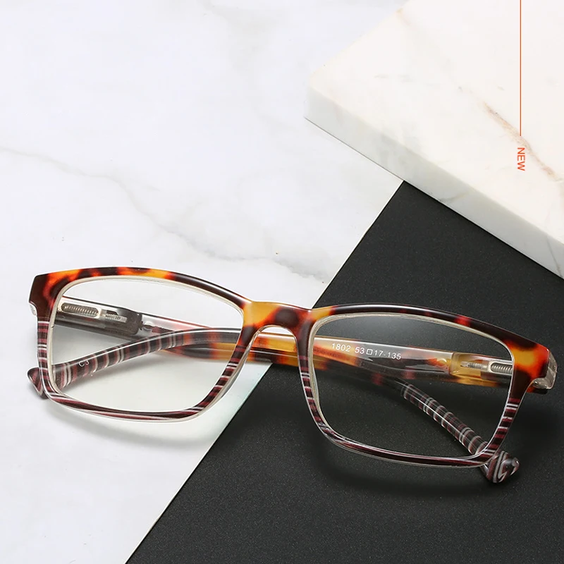 

1Pcs Unisex Reading Glasses Ultralight PC Frame Portable Presbyopic Eyeglasses High-definition Vision Care +1.0~+4.0