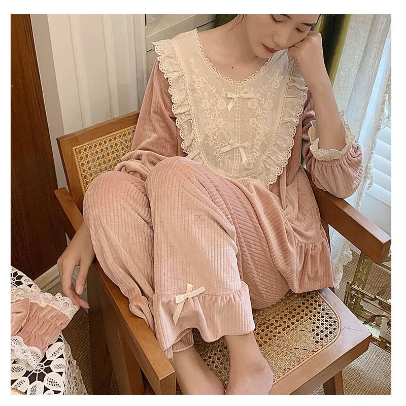 Зима 2019 Женский утепленный Пижамный костюм Женская фланелевая Коралловая