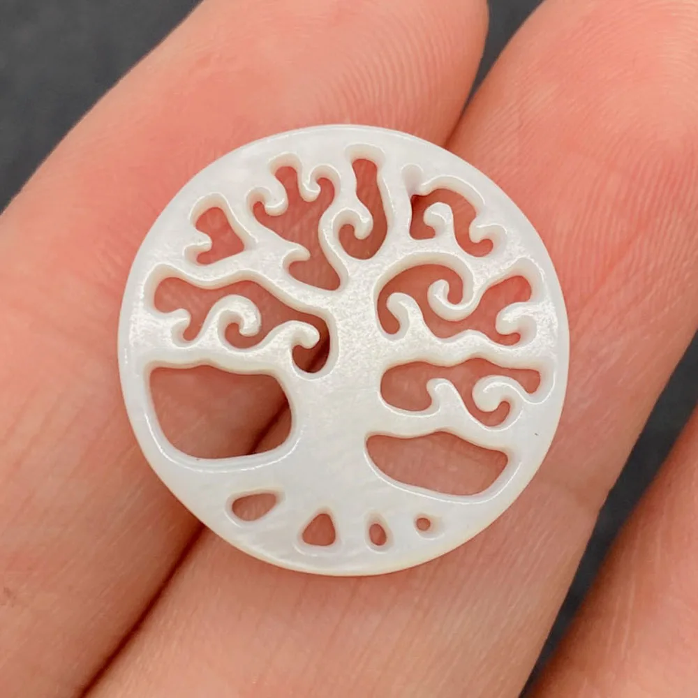 

Natural Freshwater Shell Pendant Necklace White Carved Tree of Life Shape Jewelry DIY Making Necklace Earring Accessories
