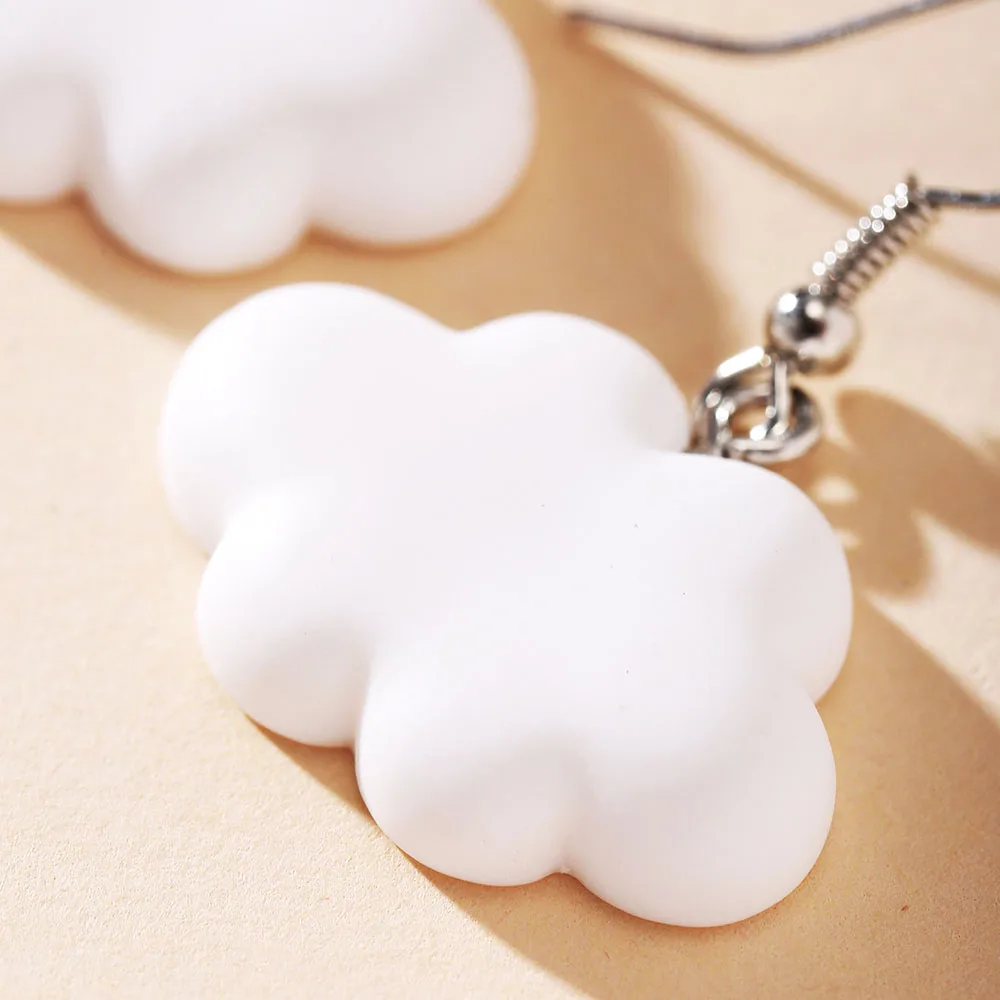 

Fashion Cute Sweet Summer Cloud Drop Earrings Punk Jewelry For Cool Women Girl Friendship Gifts Temperament Simple Earrings