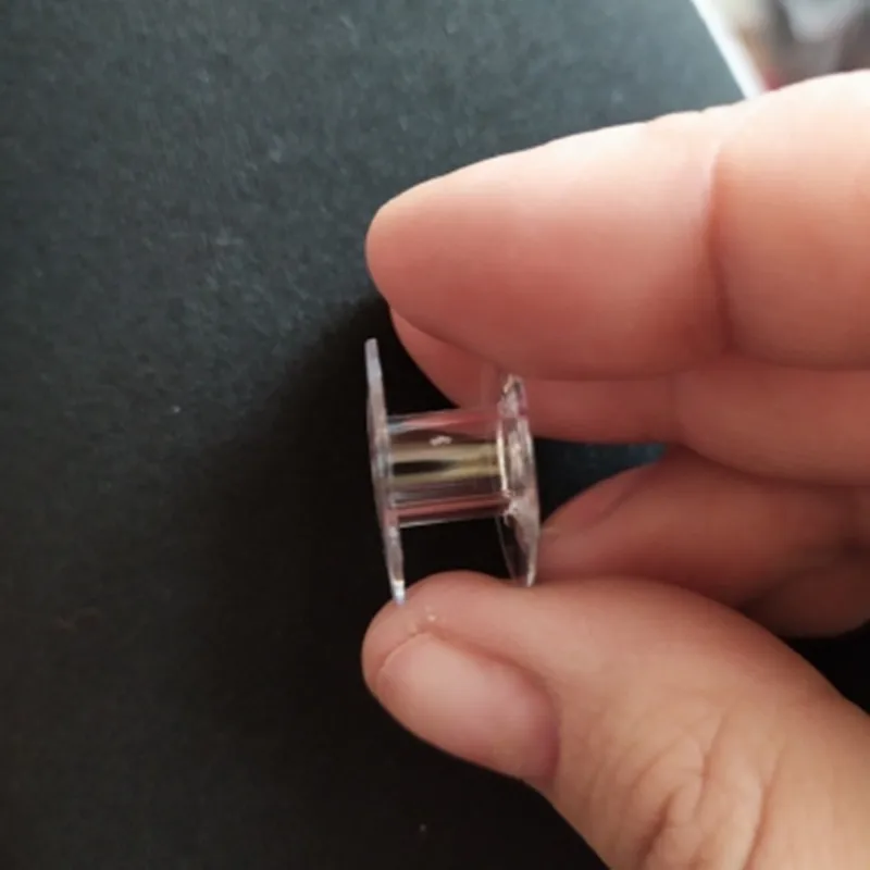 25 шт./компл. Шпульки набор в коробке катушки для швейных машин красочные пластик