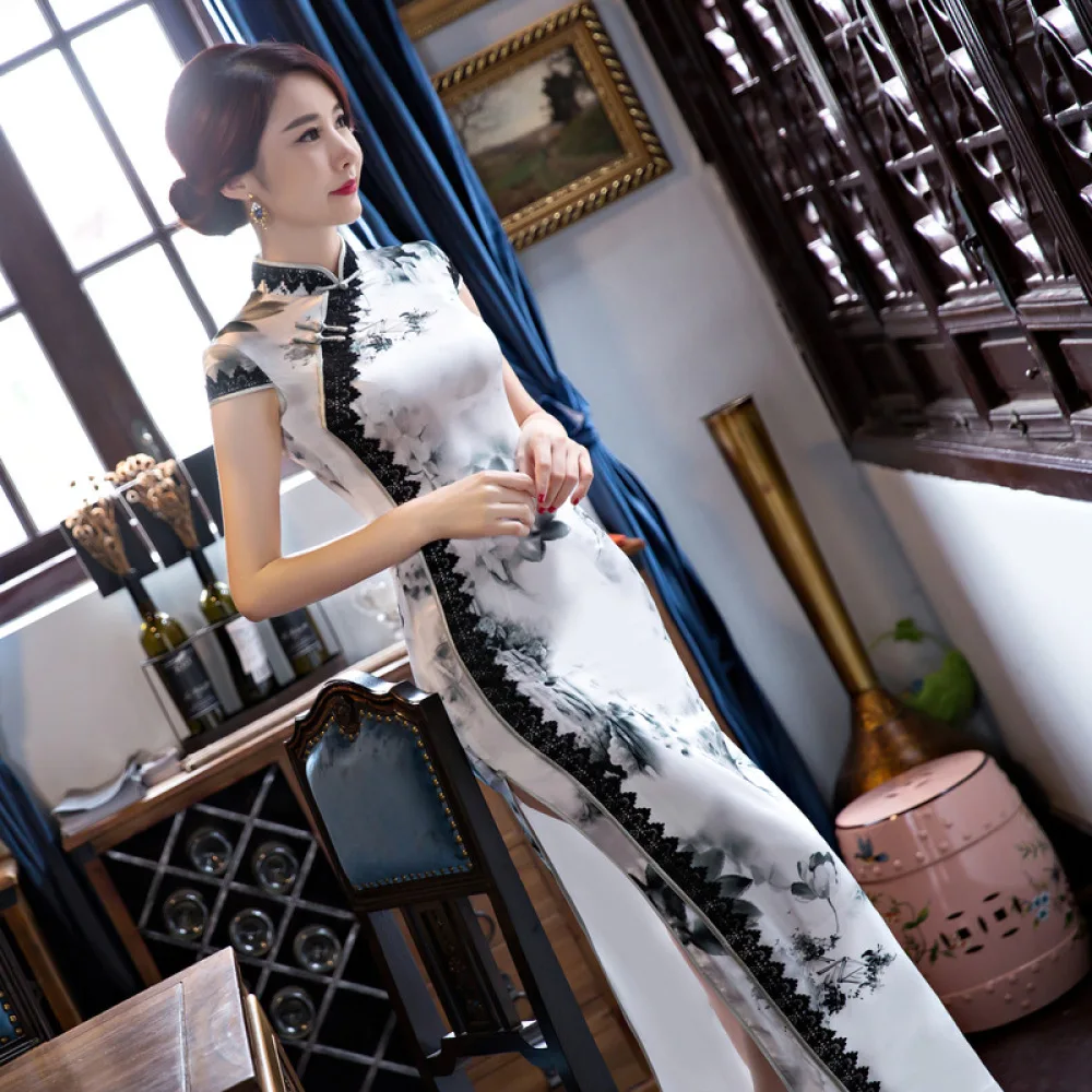 

Black Lace Stitching Retro Ink Printing Elegant Cheongsam 2020 New Stand Collar Short Sleeve High Split Skirt Hem Long Cheongsam