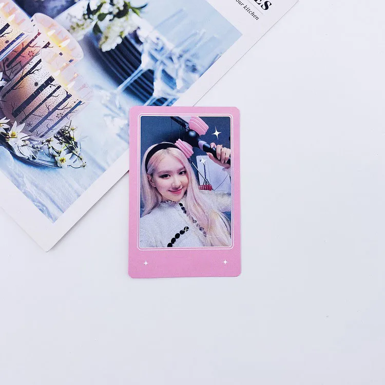 

BP LISA JENNIE ROSE JISOO ROSE Light Stick Photo Cards Laser Cards