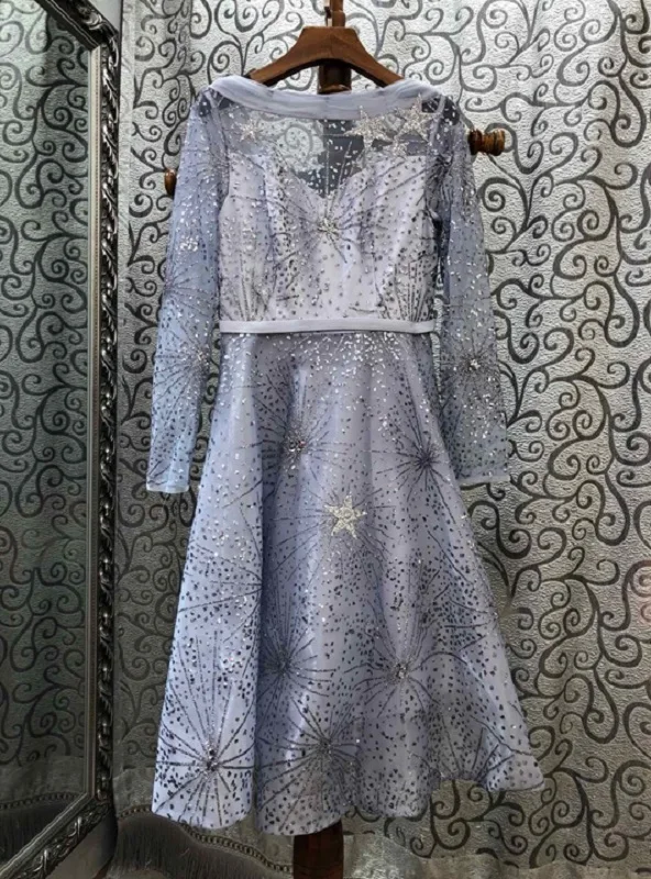 

Dress 2020 Autumn Sexy V Back Golden Beading Sequined Long Sleeve A-Line Grey Apricot Party Club Dresses Vestidos Festa