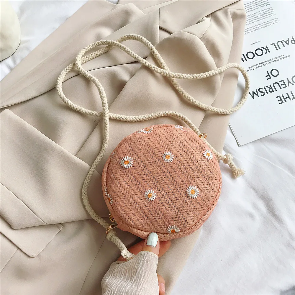 

Delicate Design Classic Casual Texture Chic Daisy Women Woven Straw Bags
