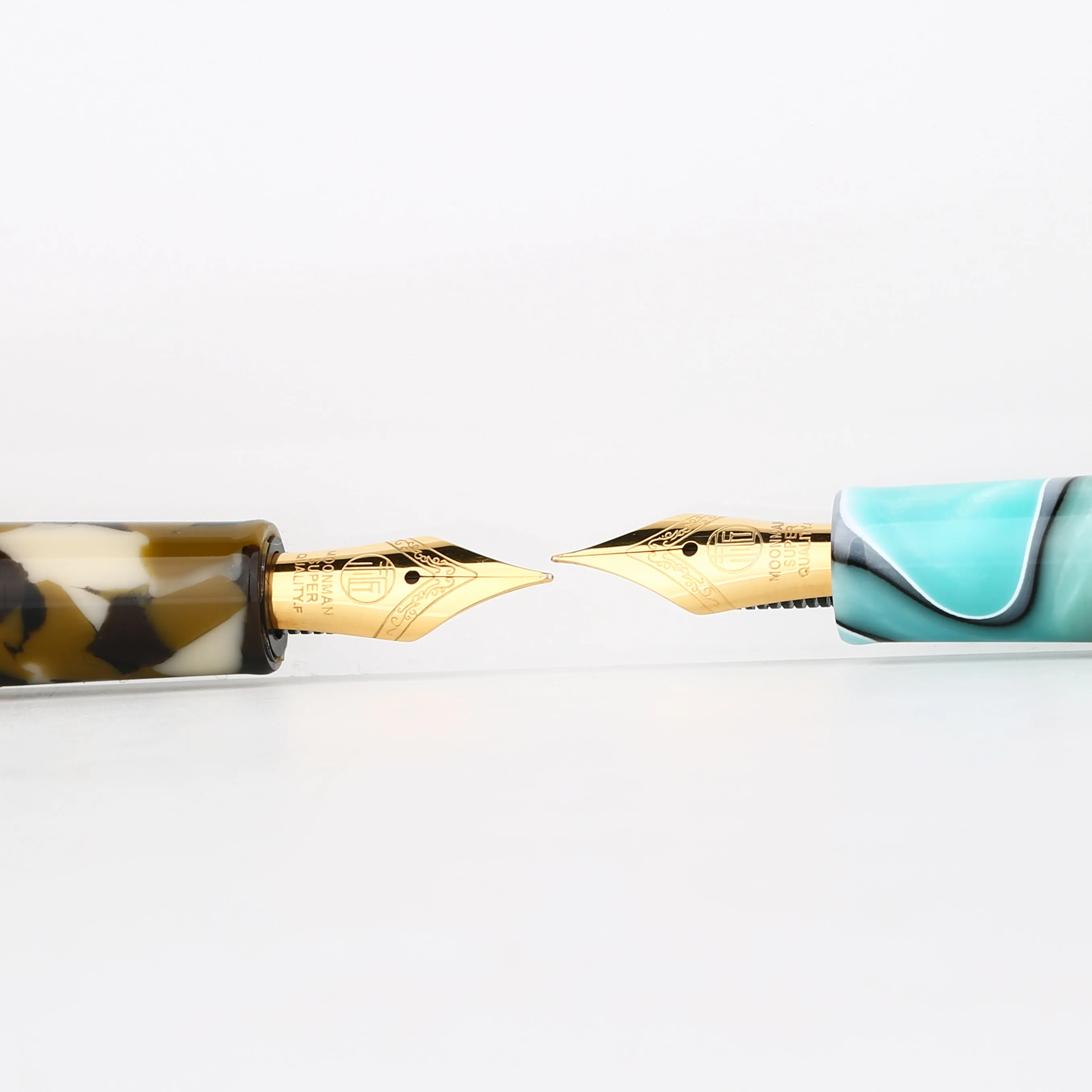 Перьевая ручка Moonman S3 из разноцветной смолы камуфляжная позолоченная чернильная