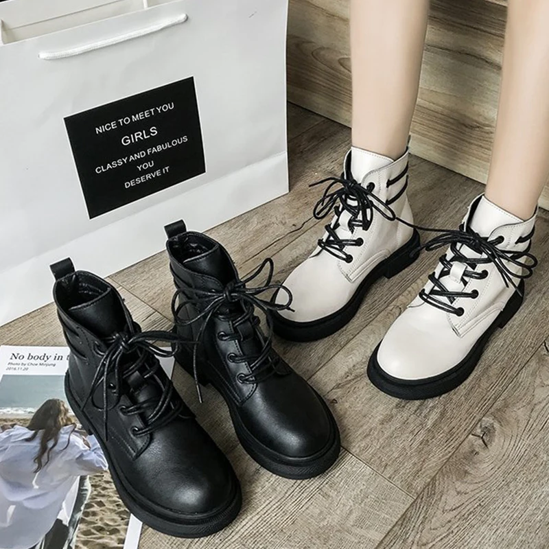 

2020 Women Motorcycle Boots Trend Punk Bare Boots Lace-up Beige PU Short Boots Autumn Winter Outdoor Non-slip Shoes Women