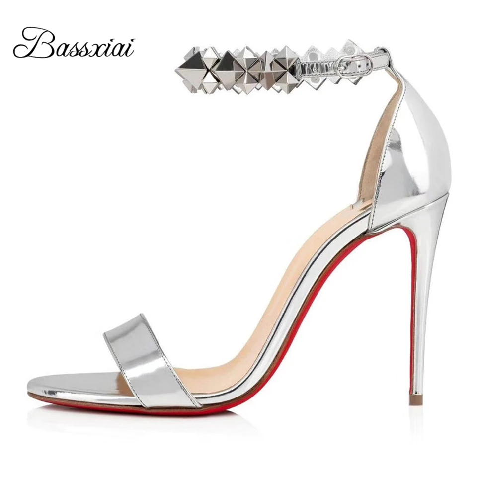 

Silver Patent Leather One-Strap Sandals Women Stiletto Heel Rivet Decor Cover Heels Concise Style Summer Sandalias Mujer