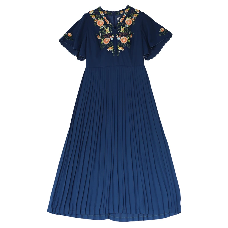 

Pleated big dress with floral print V-neck lovely princess dress elegant French Italian Mori woman slim embroidered flowers