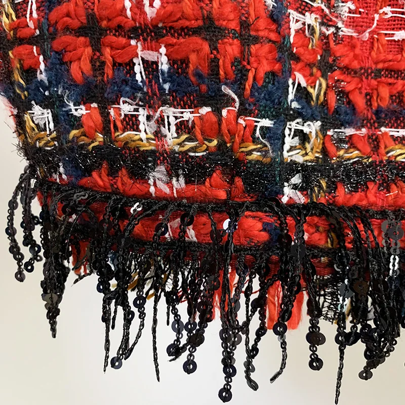 Женский твидовый топ на бретелях с кисточками и металлической цепочкой для