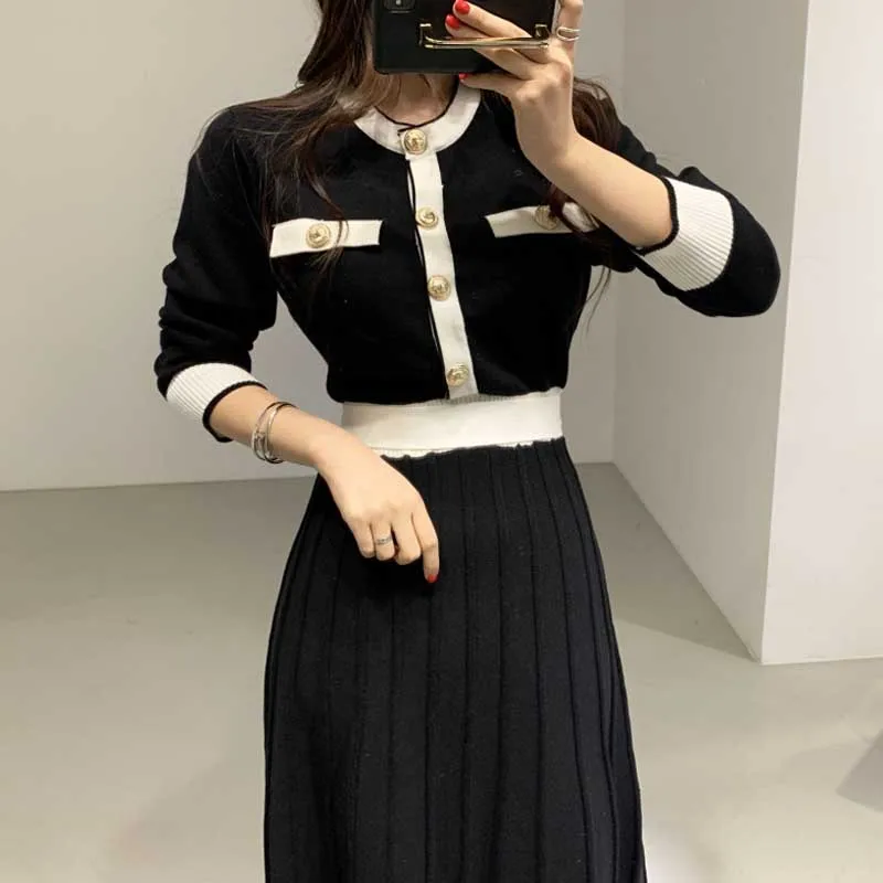

Korean Ladies Knitted Sweater Dress One-Piece Women'S Long Sleeve Pleated Dresses 2020 Winter Fashion Lady Knit Dress Long Dress