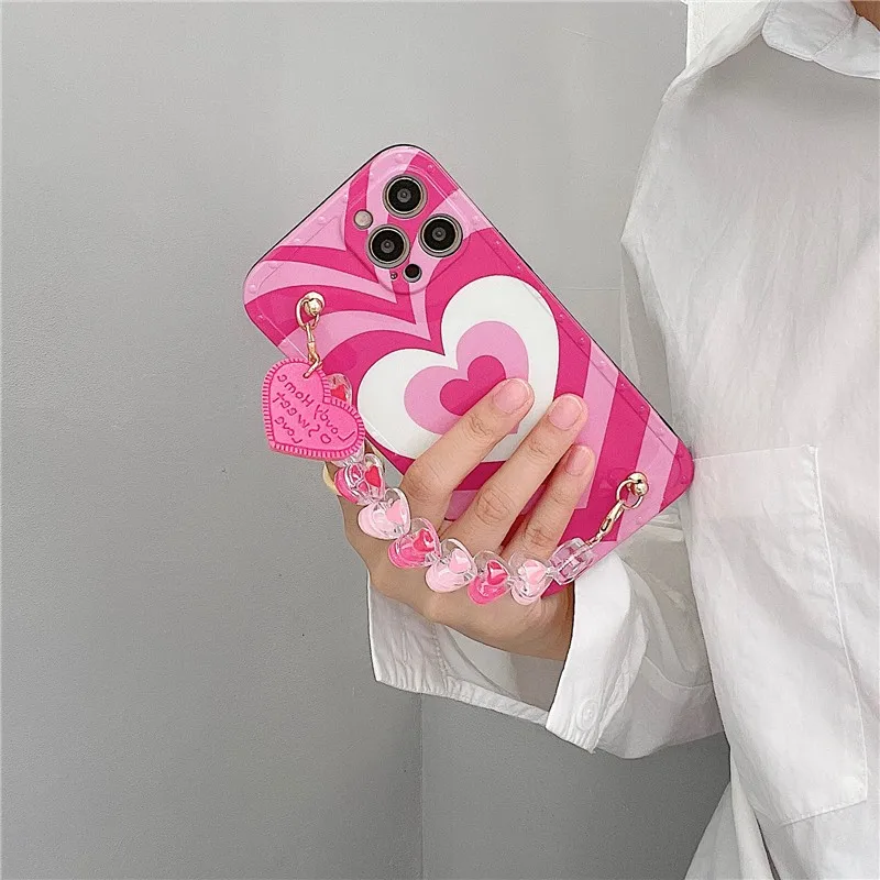 Cute Heart Chain Wristband Girl Soft Case For Iphone 14 13 11 12 Pro Max 7 8 Plus Xr X Xs Se 2020 Silicone Phone Cover Fundas