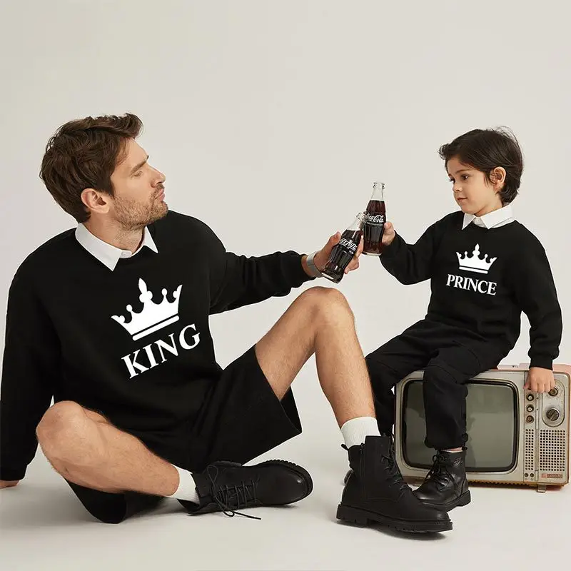 Семейные одинаковые наряды Sweatshitr King Queen Prince Princess для отца мамы сына дочери одежда