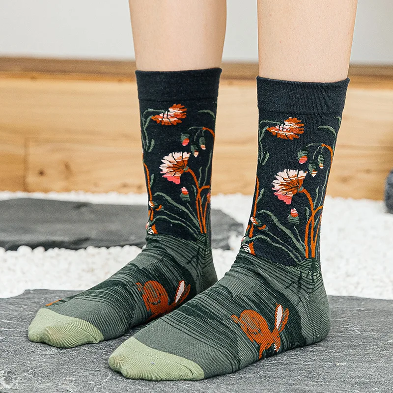 

Spring and Autumn Oil Painting Tube Socks Men and Women Personality Trend Street Skateboarding Couple Stockings Literary Fan