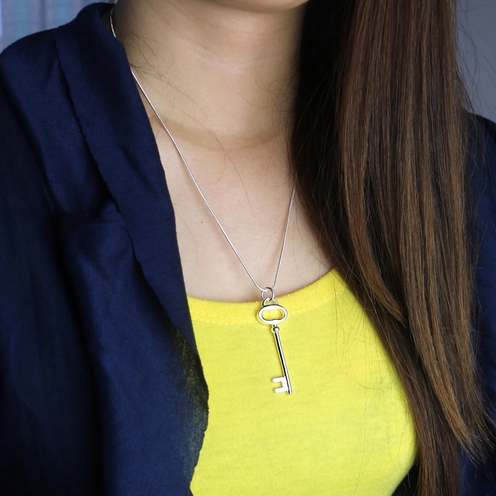 Минималистичный простой 925 Серебряное ожерелье для женщин Глянцевая ключ