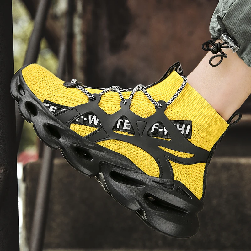 

Light High Top Men Running Shoes Tenis Masculino Big Size Male Footwear Outdoor Blade Men Walking Shoes Zapatillas Blancas