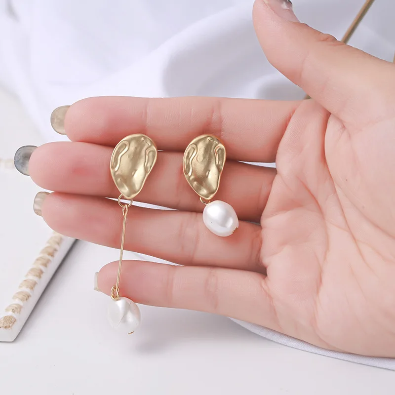 

Baroque Irregular Pearl Earrings High Quality Elegant Matte Gold Color Asymmetrical Drop Earrings For Women Minimalist Jewelry