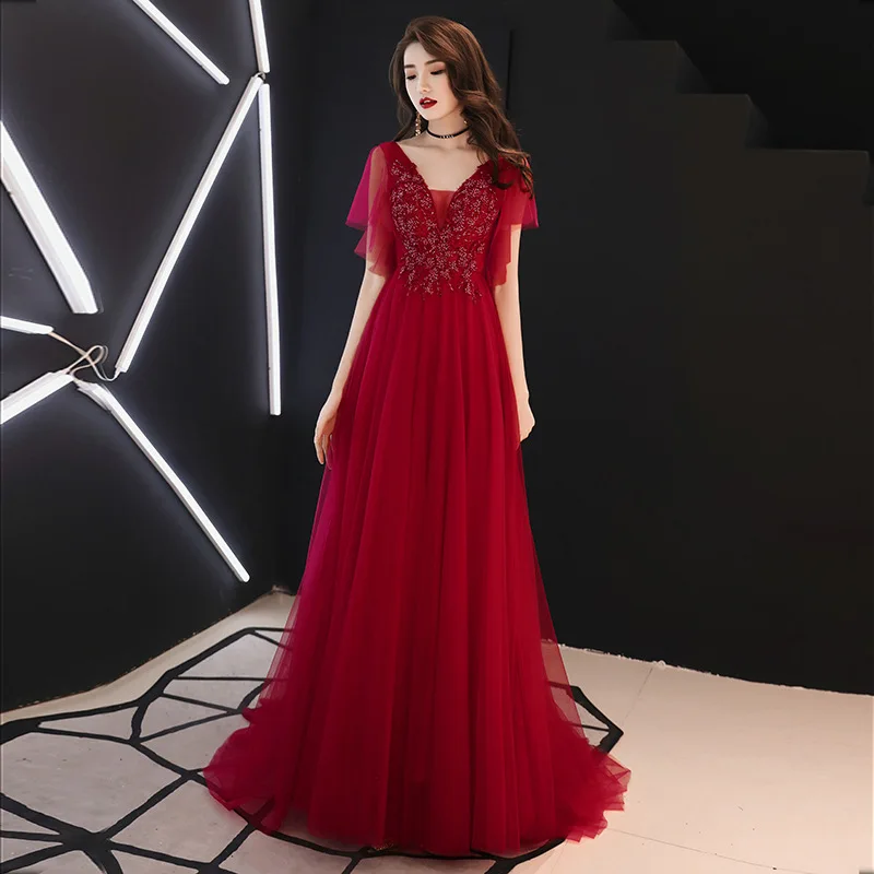 

Hanging V Neck Evening Dresses Floral Lace Appliques Ruffles Tulle Sexy Party Dresses Illusion A Line Short Sleeve Haute Couture