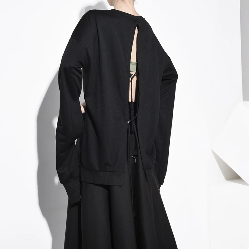 DEAT свободный крой черный ассиметричный выдалбливают толстовка новинка круглый