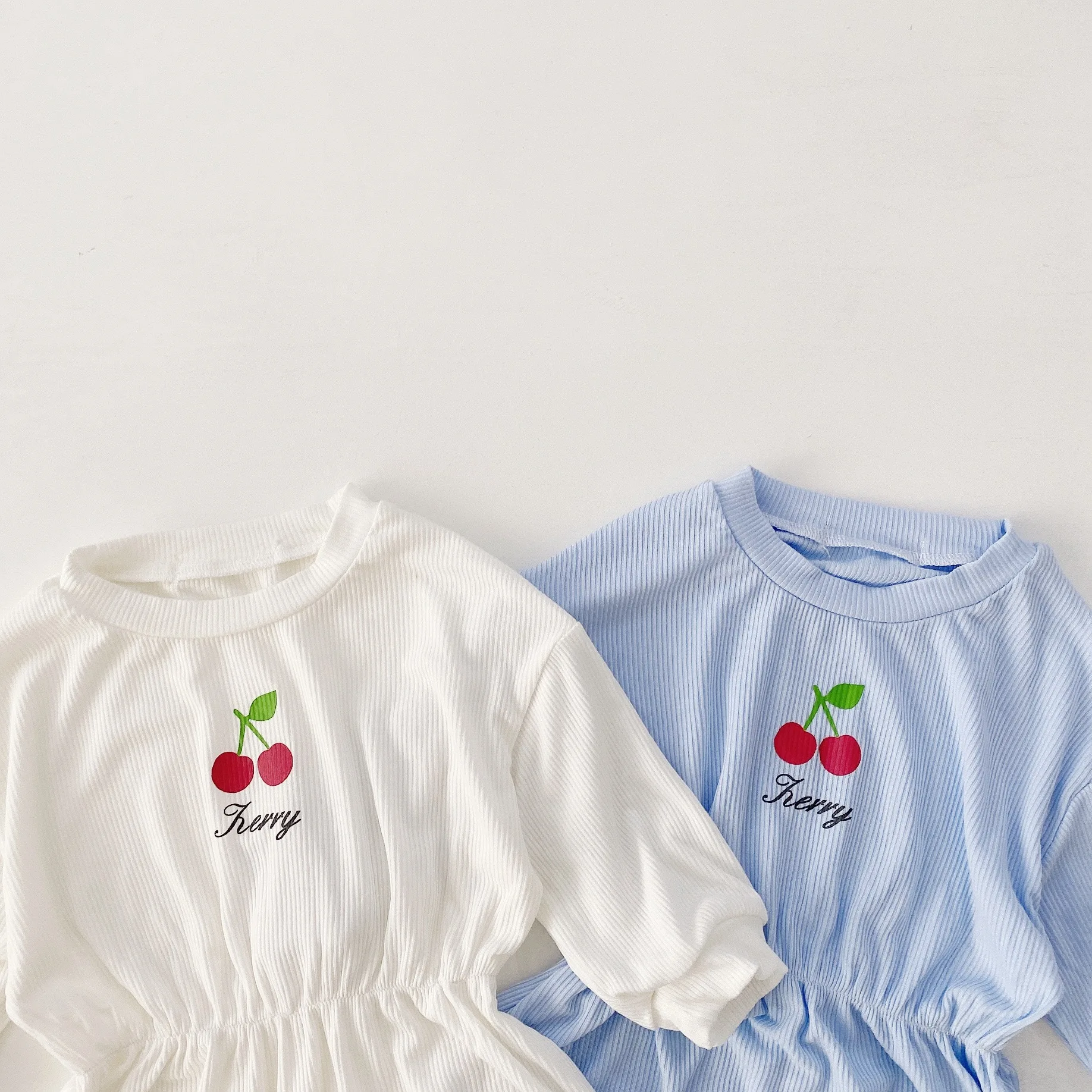 Одежда для маленьких девочек и мальчиков боди 2020 новый полосатый комбинезон с