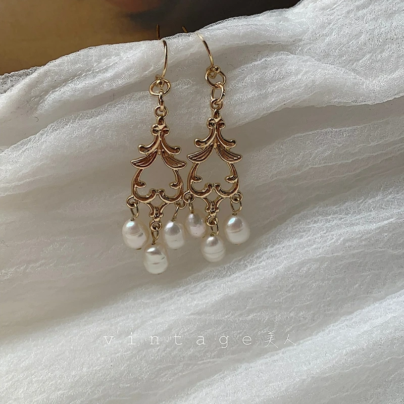 

Freshwater Pearl Vintage Elegant Wedding Baroque Non-Mainstream Luxury Ear Pendant Drop Earrings Jewelry for Women Gift New