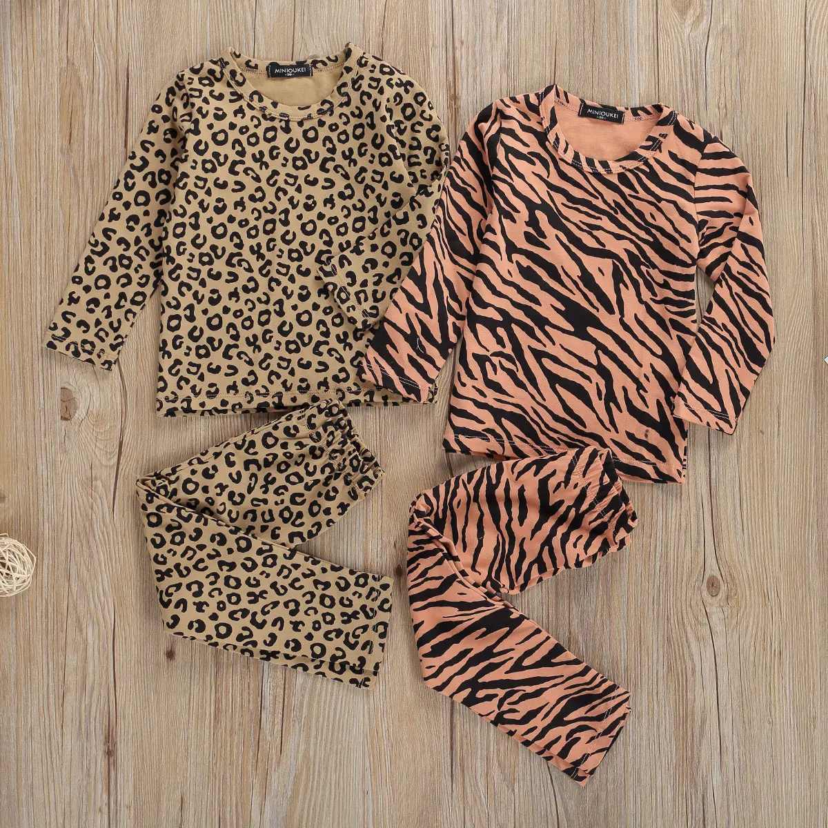 

Leopard Autumn Winter Clothes 1-6Y Baby Girls Fashion Clothes Set Long Sleeve Top and Long Pants Outfit Set