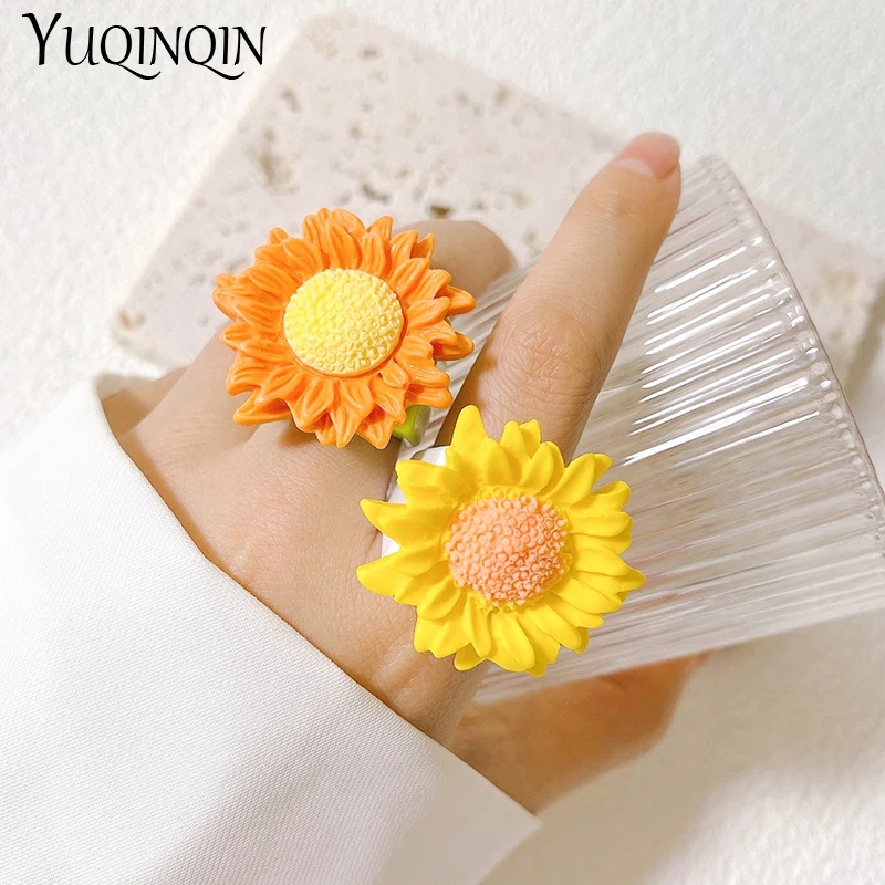 

Trend New Colorful Sunflower Rings for Girls Geometric Acrylic Resin Big Rings for Women Fashion Jewelry Party Accessories Gifts