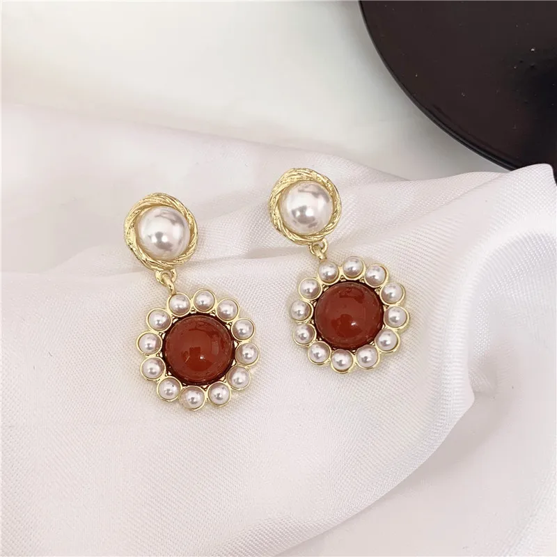 

Retro New Baroque Fashion Temperament Romantic Red round Aesthetic Earrings Elegant Sexy Korean Women Jewelry Earrings