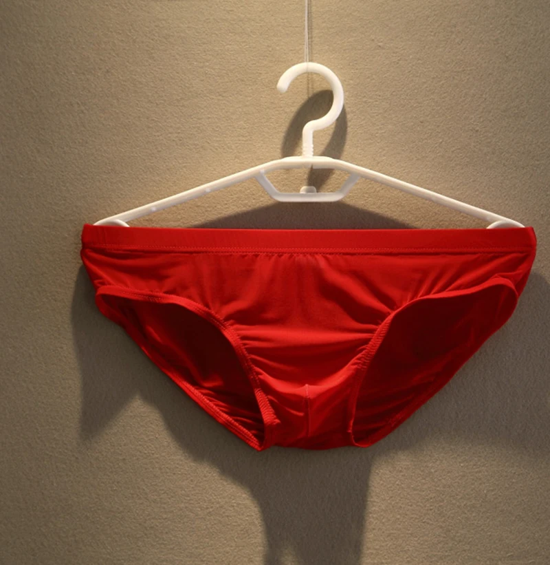 Мужские трусы брифы из ледяного шелка черные дышащие с U образным выпуклым