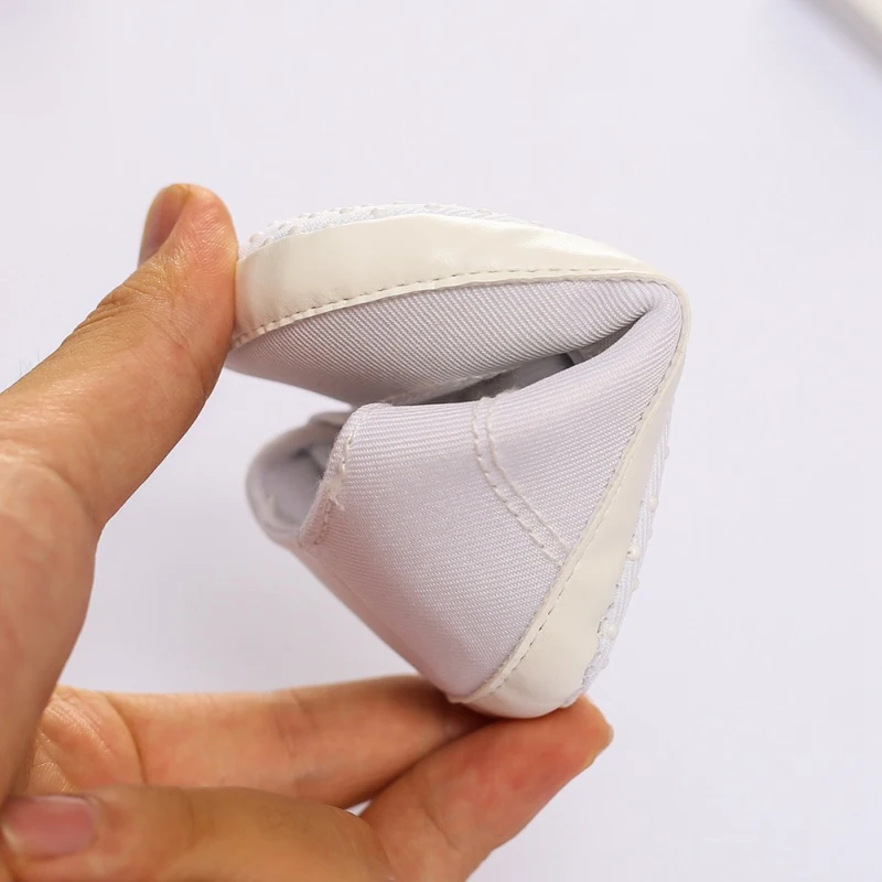 

Autumn Classic Solid Color Canvas Shoes Baby Lace-up Soft Soled Casual Sneakers Infant Toddler Shoes Baby Shoes 2021 Ins