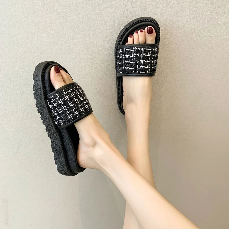 

Med Shoes Woman 2021 Slippers Casual Platform Pantofle Luxury Flat New Rome Rubber Slides PU Shoes Slippers Flat Med Platform Sl