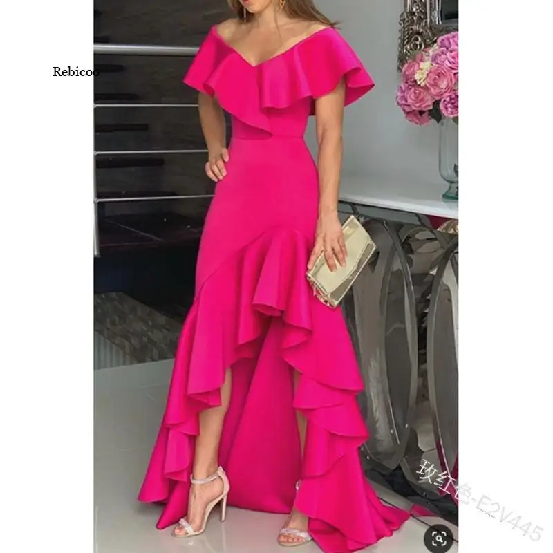 

Платье-макси с V-образным вырезом, асимметричным подолом и оборками