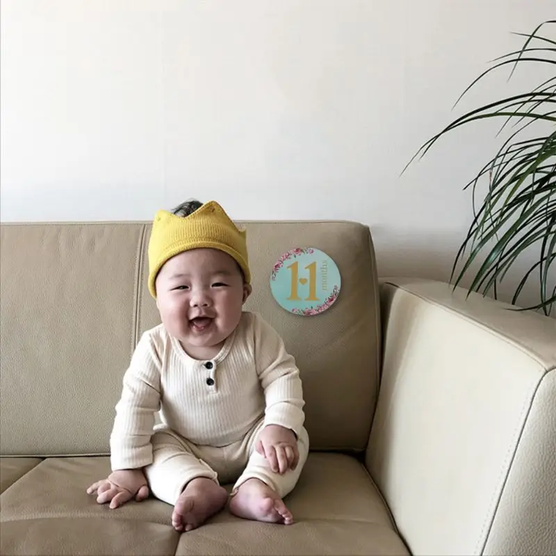 

12 Pcs/Set Month Sticker Baby Photography Milestone Memorial Monthly Newborn Kids Commemorative Card Number Photo Props