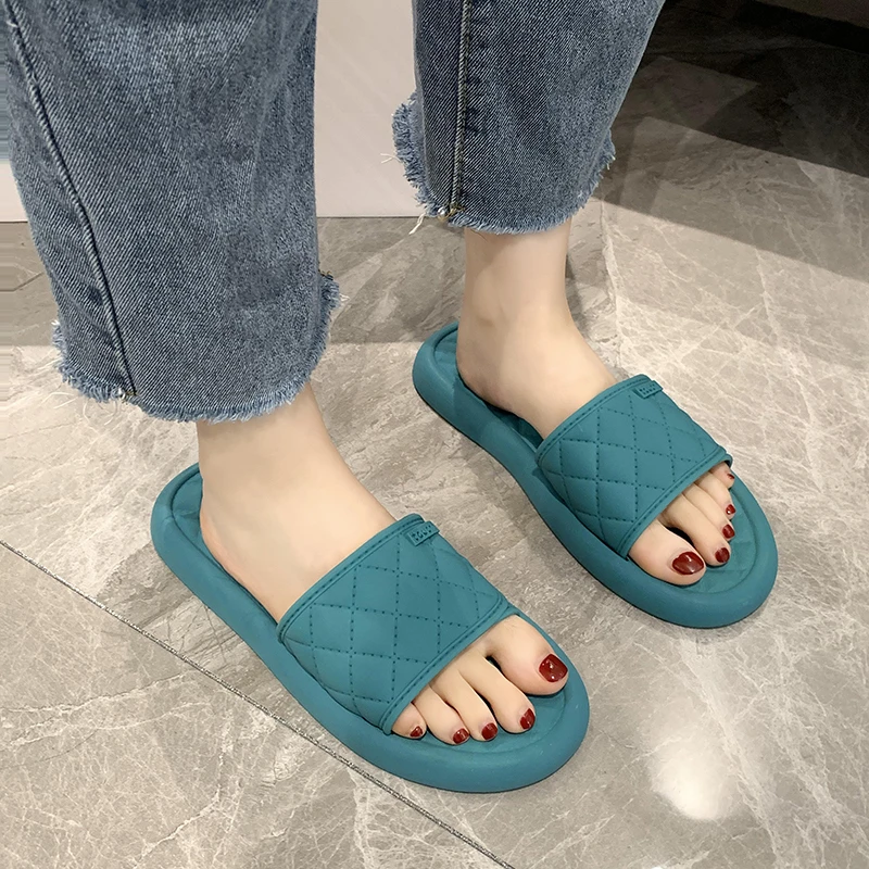 

Women's Shoes 2022 Summer New Style Ladies Fashion Slippers Casual Low-heeled Non-slip Slippers Comfortable Flip-flop Women