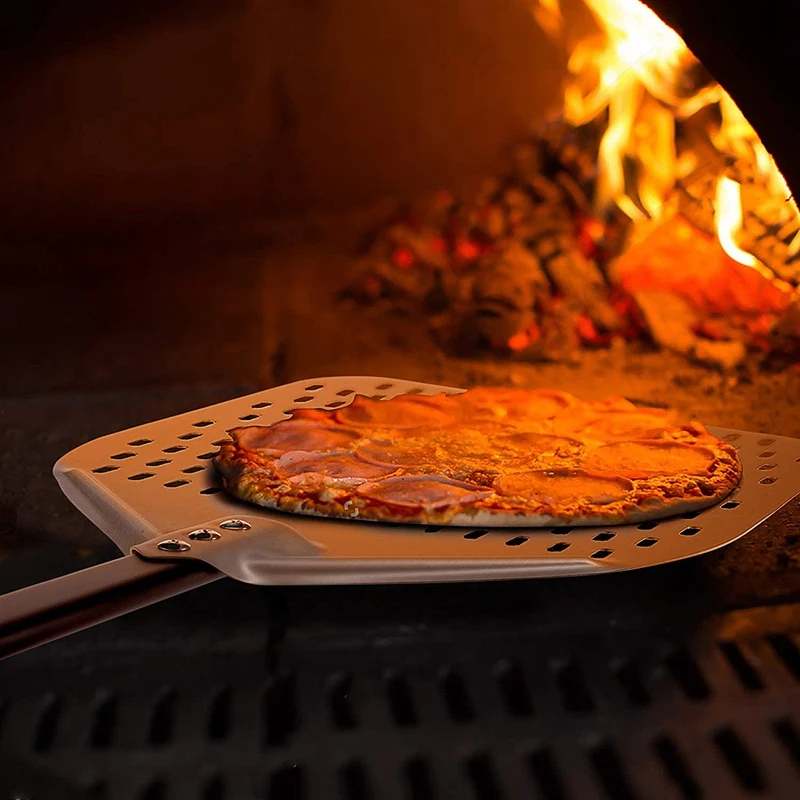 

Perforated Pizza Peel, 12 Inch Rectangular Pizza Peel Turning Pizza Peel Pizza Shovel for Baking Homemade Pizzas