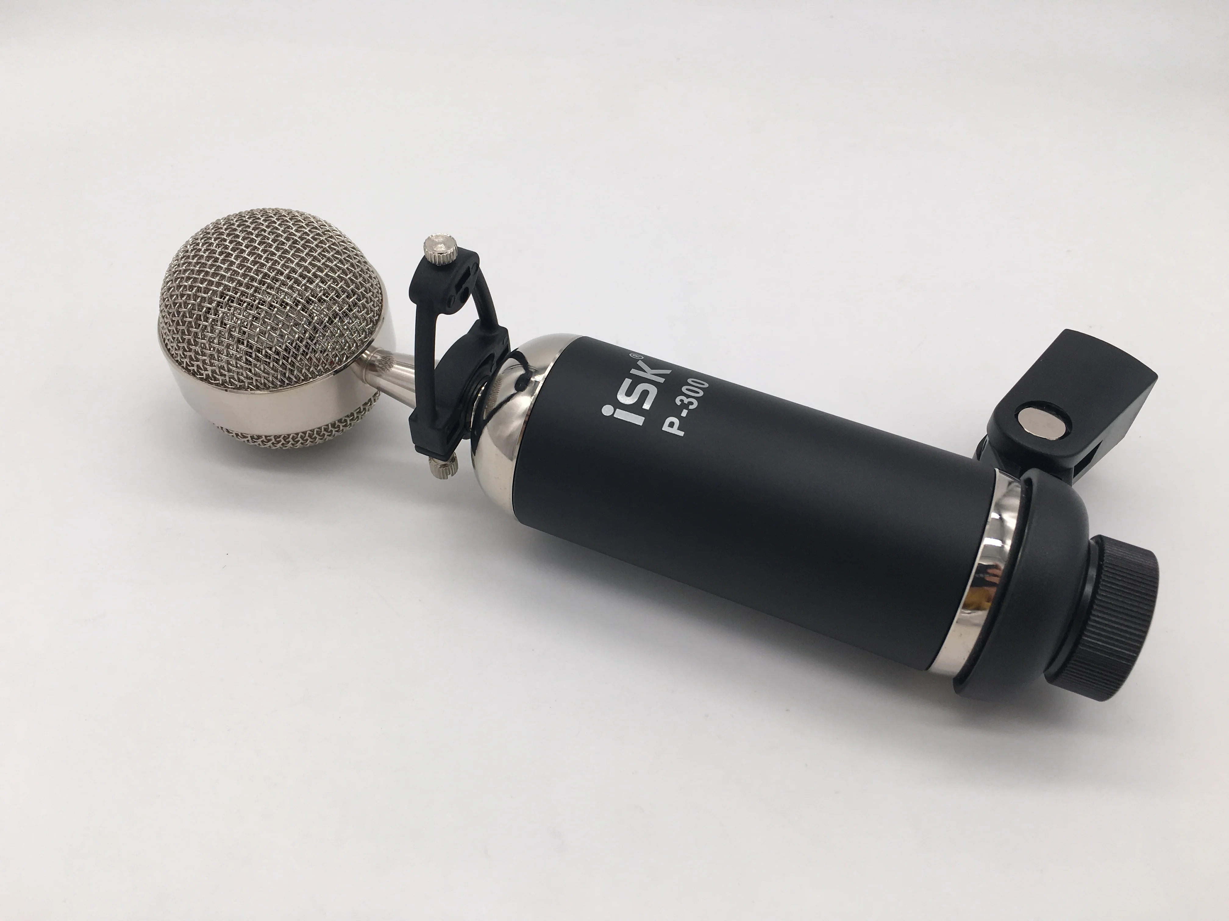 Микрофон ISK для компьютера и караоке профессиональный конденсаторный микрофон