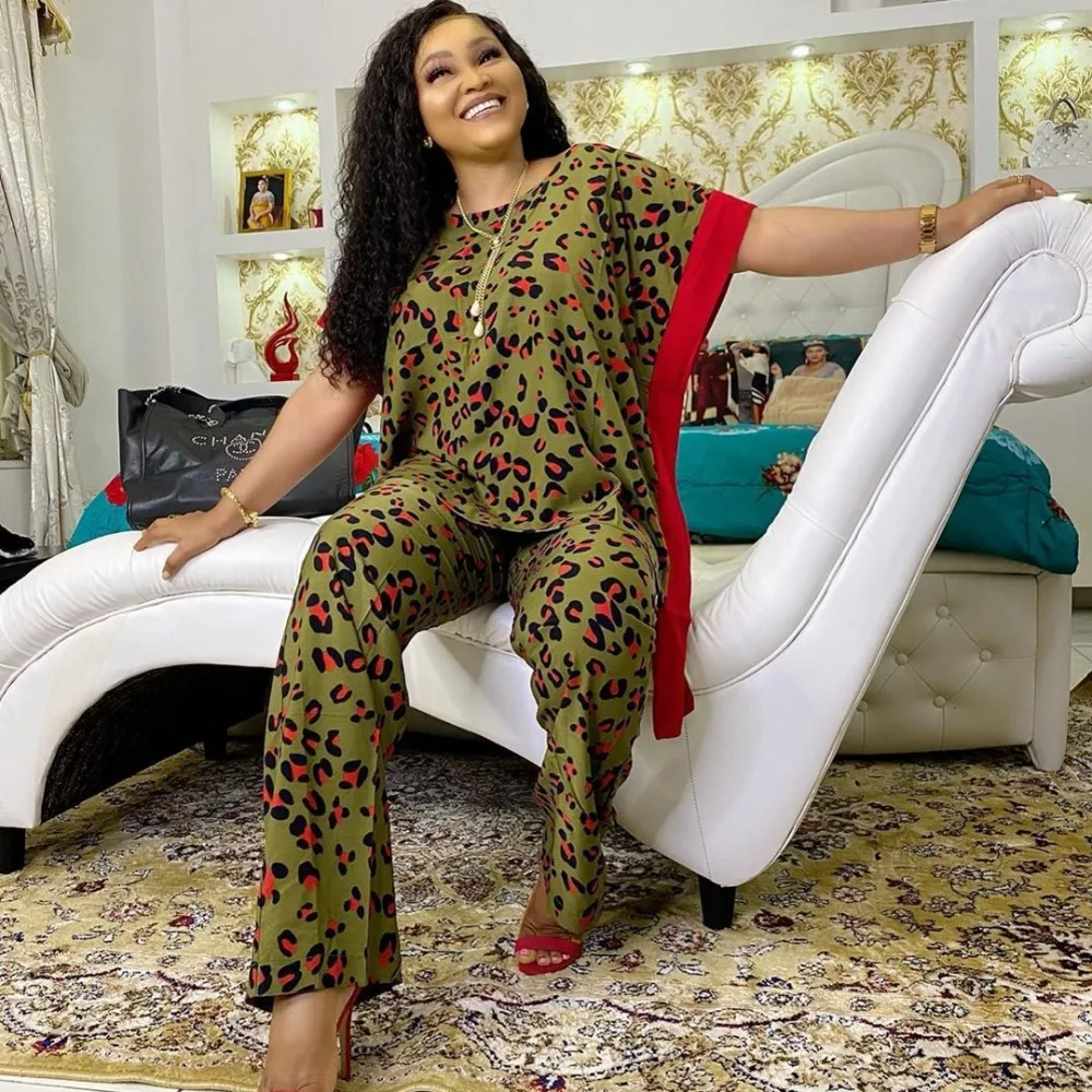 

ИД из двух частей комплекты топы, штаны женские Дубайский мусульманский абайя шнуровка; Комплект из 2 предметов костюм, накидка, Восточный х...