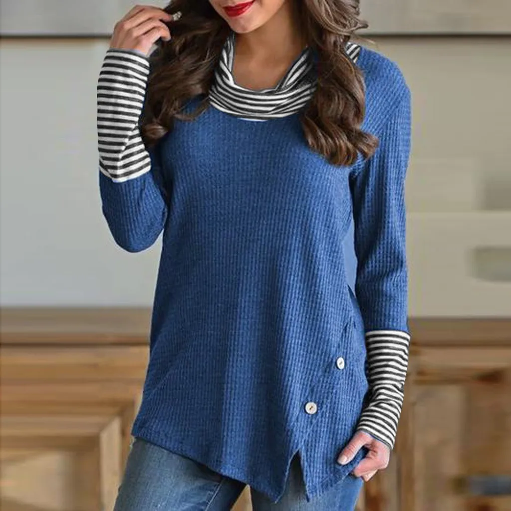 Женская трикотажная блузка в полоску с длинными рукавами высоким воротником и