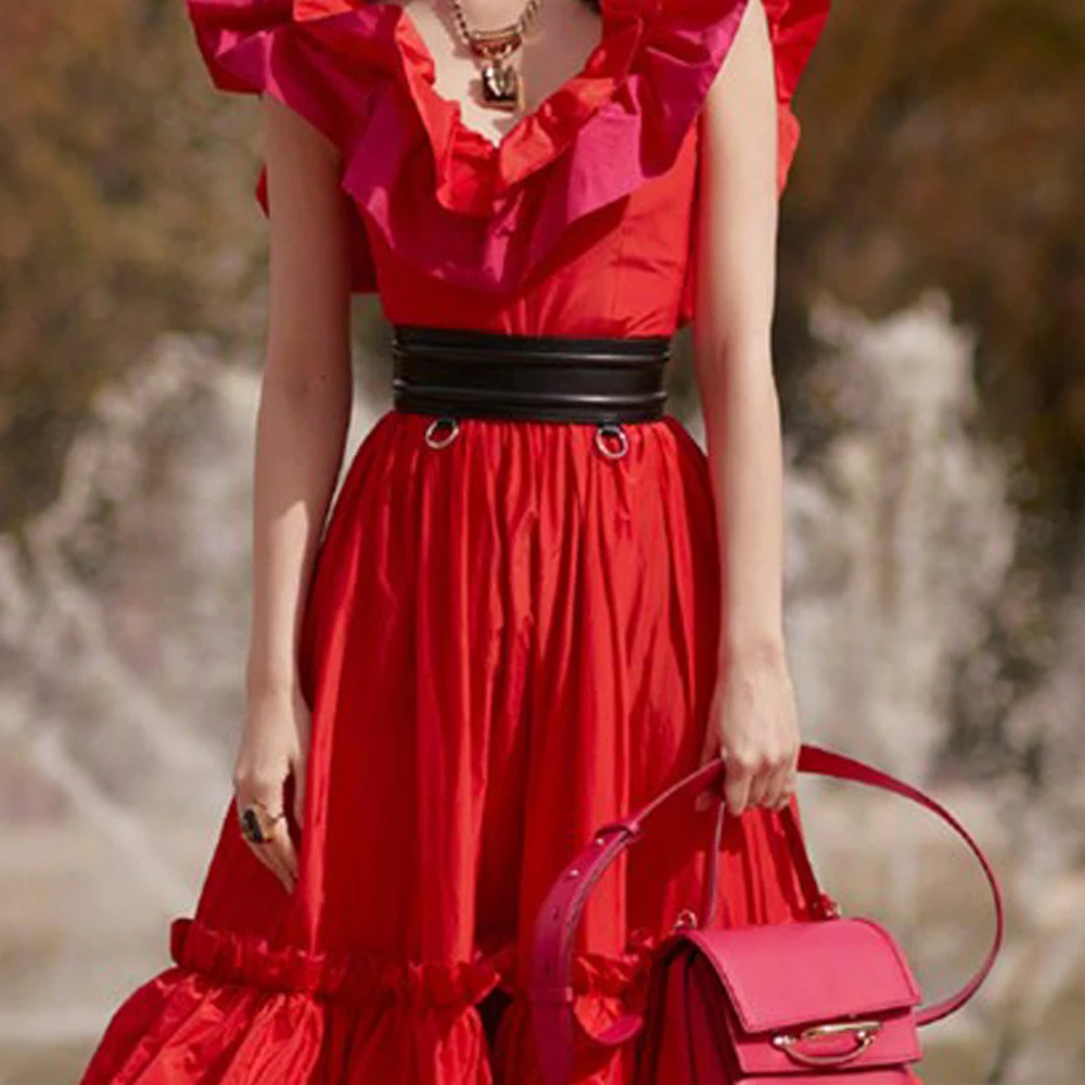 Fashion Vintage Metal Buckle Wide Leather Belt Punk Cool Gold Ring Dress Bondage Straps Hip Hop Good PU Accessory for Women