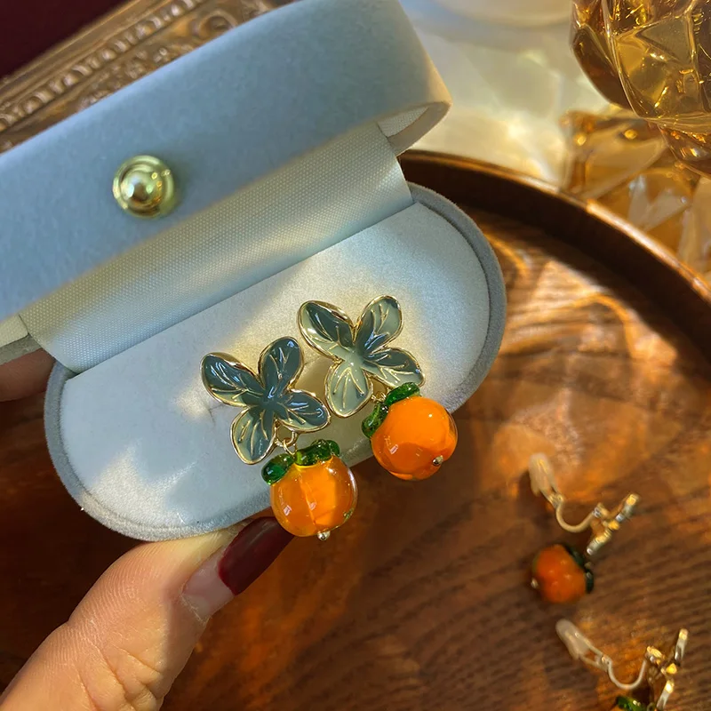 

Glass Persimmon Drops Of Glaze Flower Earrings Fashionable Joker Retro Geometric Stud Earrings Women Jewelry Wholesale