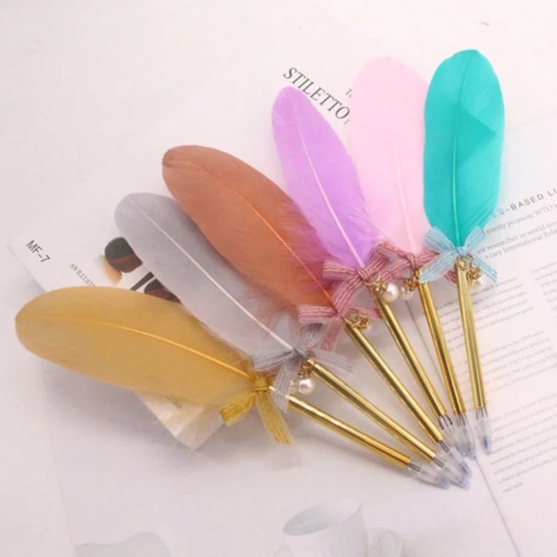 Популярная гелевая ручка с разноцветными перьями подарок на День учителя