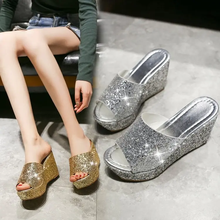 Женские сандалии с пайетками толстая подошва открытым носком Джокер стразы